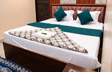 Guest house room